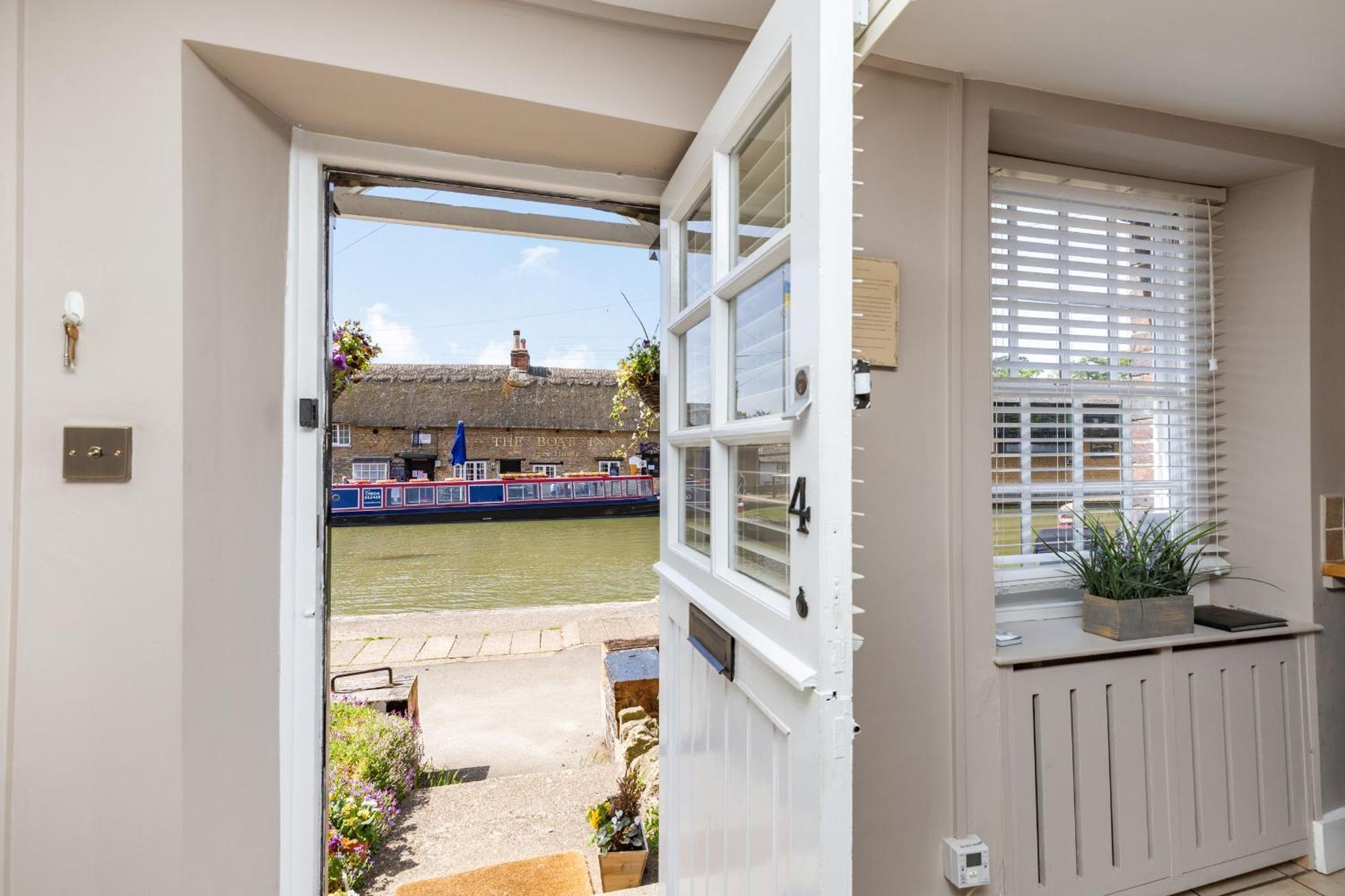 4 Canalside Cottages Towcester Exterior foto